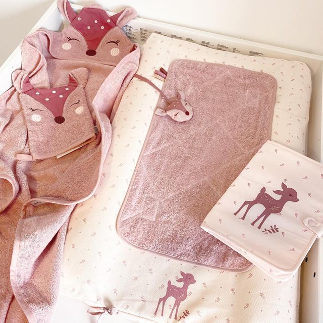 Vertbaudet Protege Carnet De Sante Eau De Rose Ecru Rose Tu Protege Carnet De Sante Bebe Et Puericulture Acti Es