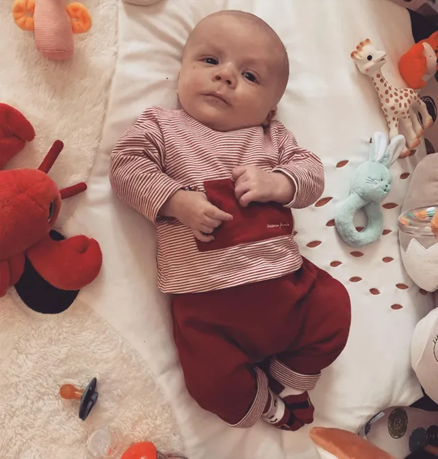 Ensemble De Noel Bebe Garcon T Shirt Pantalon Chaussettes Rouge Brique Vertbaudet