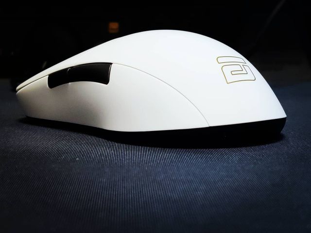 Buy Endgame Gear Xm1r Gaming Mouse White At Maxgaming Com