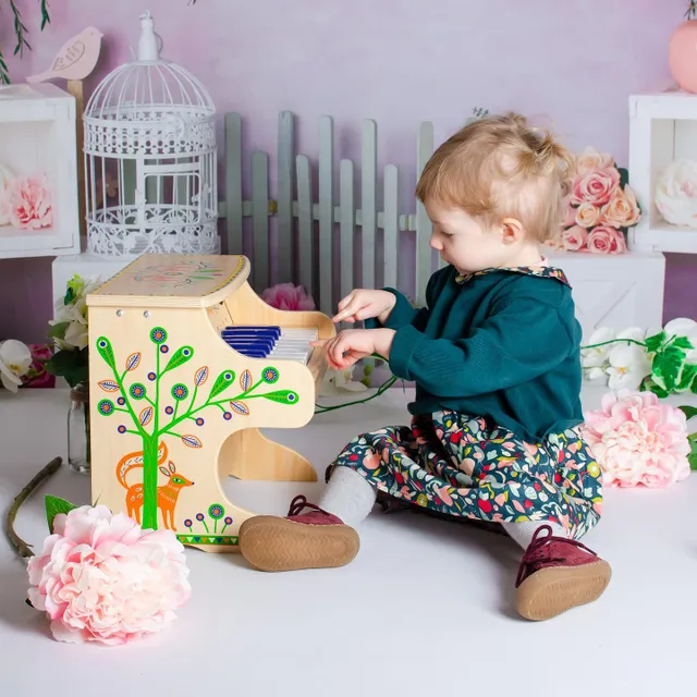 Piano Electronique Djeco Pour Enfant De 3 Ans A 5 Ans Oxybul Eveil Et Jeux