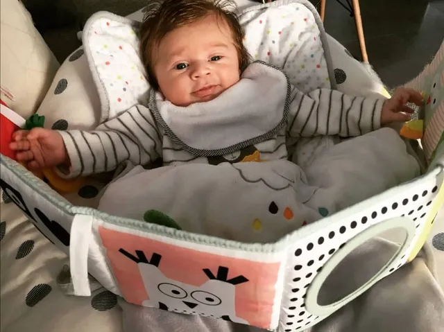 Livre Evolutif En Tissu 3 En 1 Taf Toys Pour Enfant Des La Naissance Oxybul Eveil Et Jeux