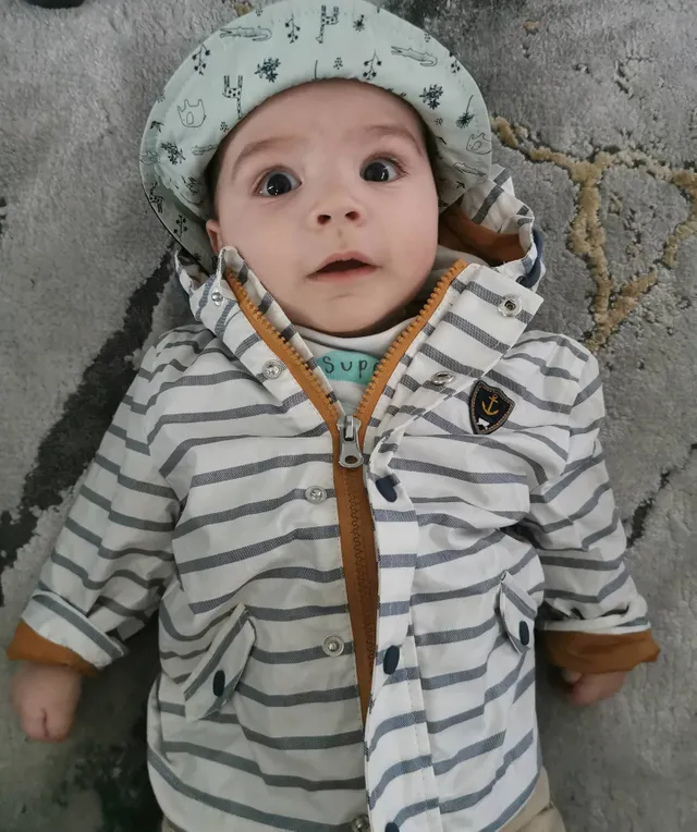 Cire Bebe Raye A Capuche Ivoire Raye Vertbaudet