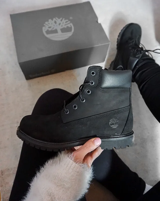 Matte 2025 black timbs