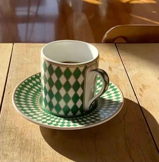 Tazza da tè Chess di Pols Potten - giallo verde