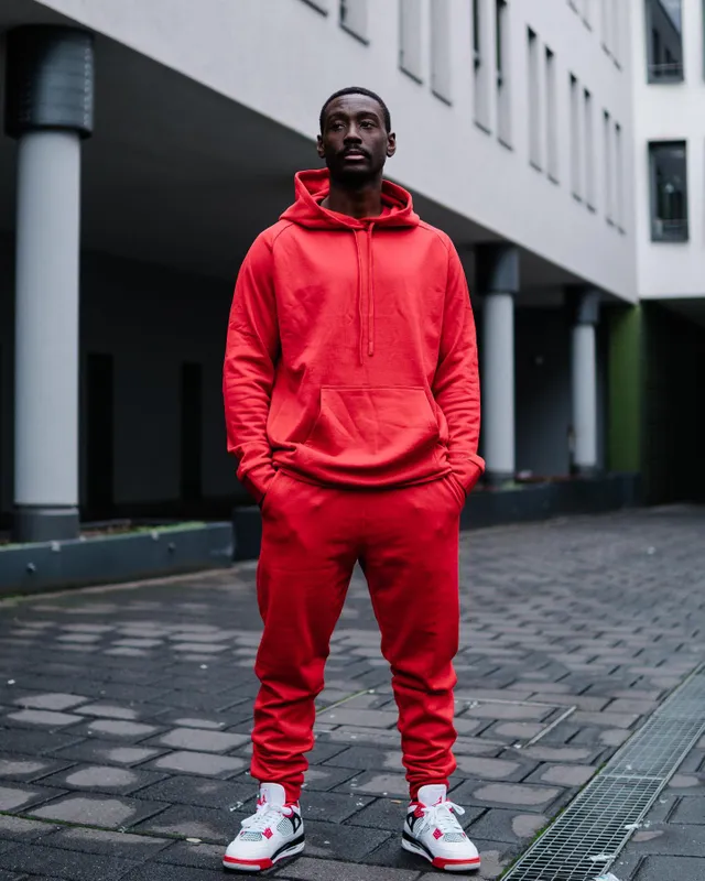 Training Club Sweat Pants Men Red ICIW