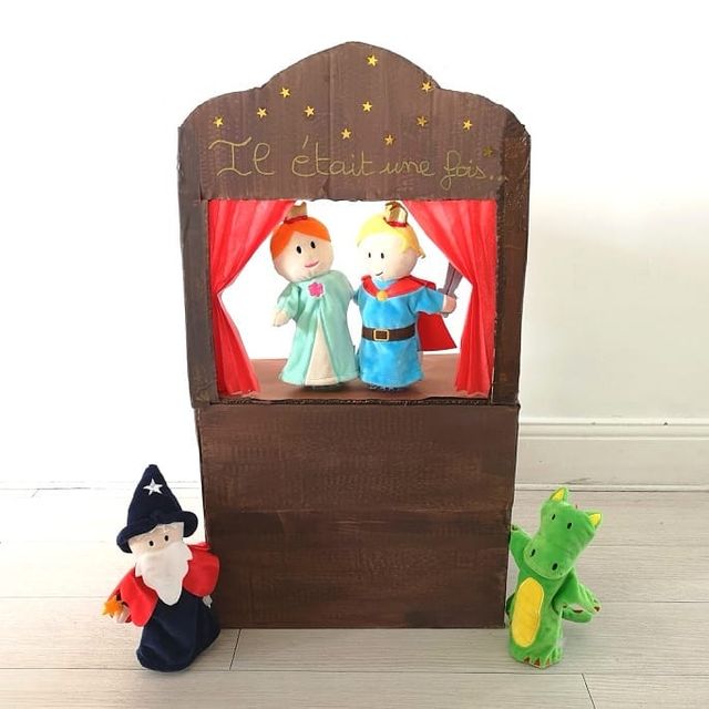 Marionnettes Prince Et Princesse Imagibul Creation Oxybul Pour Enfant De 3 Ans A 8 Ans Oxybul Eveil Et Jeux