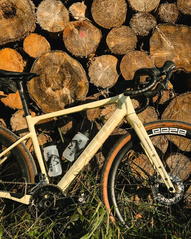 Gravel o trekking bike hotsell