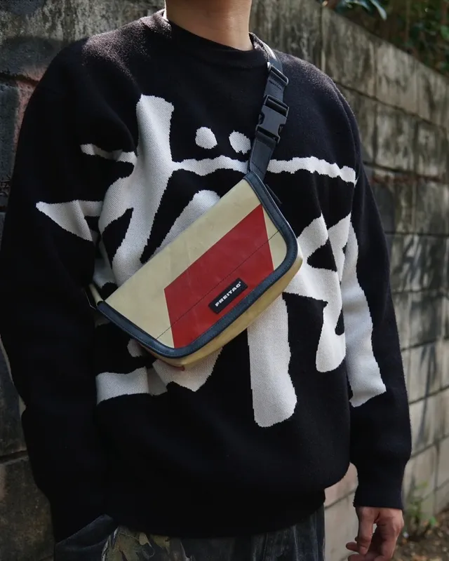 F40 JAMIE | FREITAG