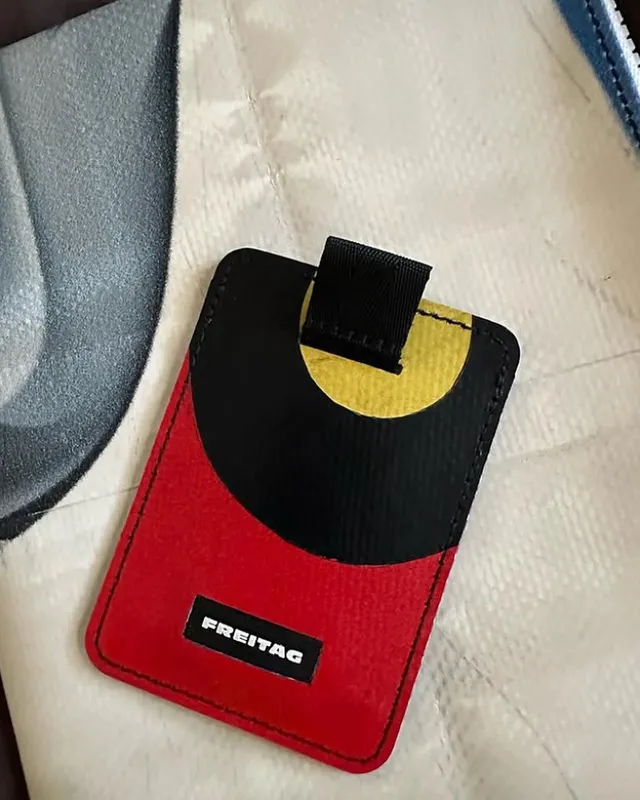 THE CIRCULAR IPHONE CASES | FREITAG