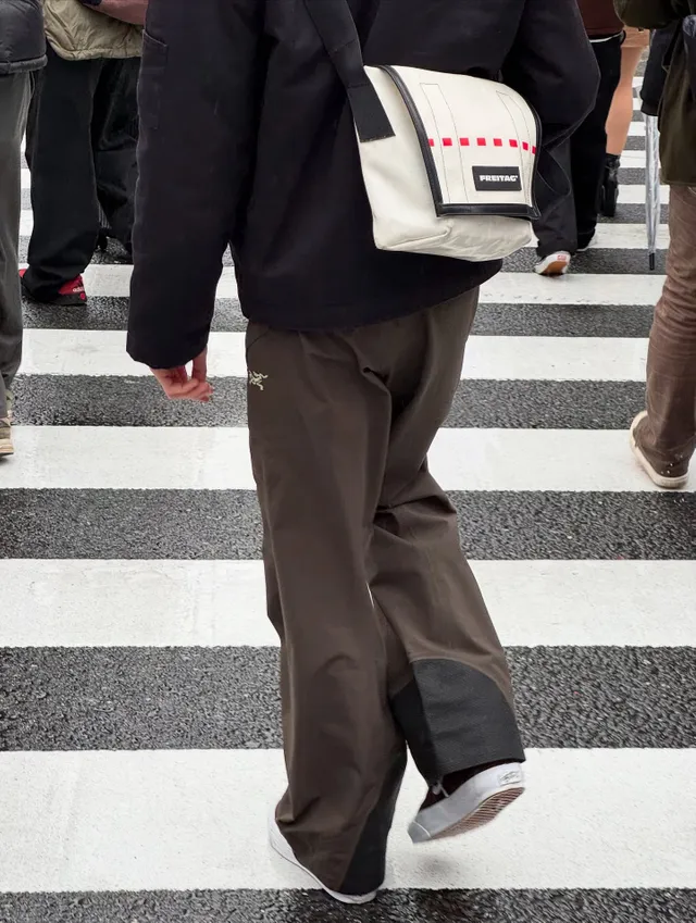 F11 LASSIE | FREITAG