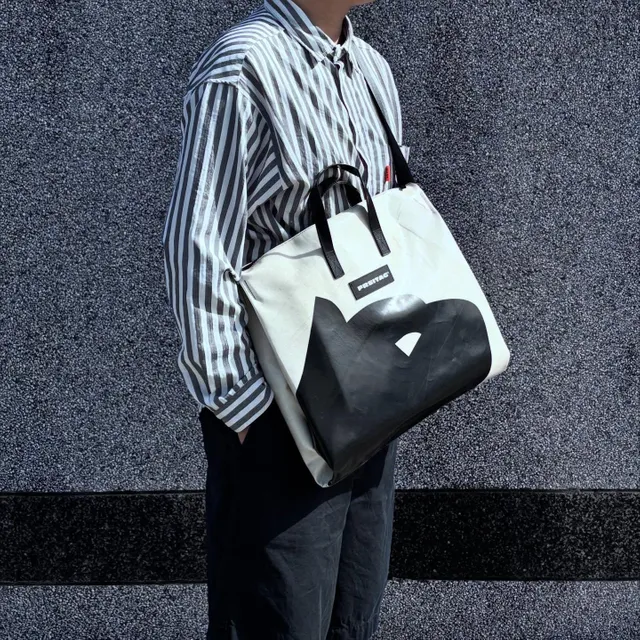 F242 STU | 603256 | FREITAG