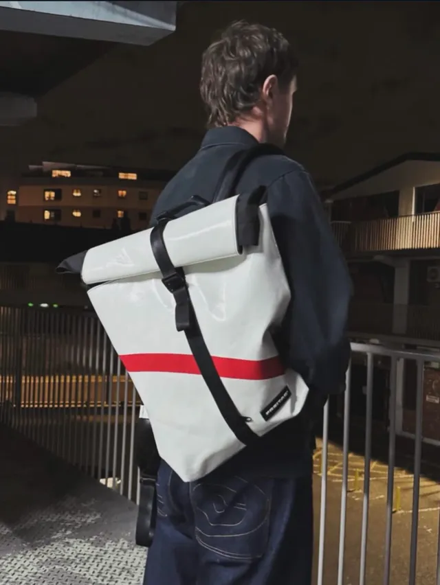 F155 CLAPTON | FREITAG