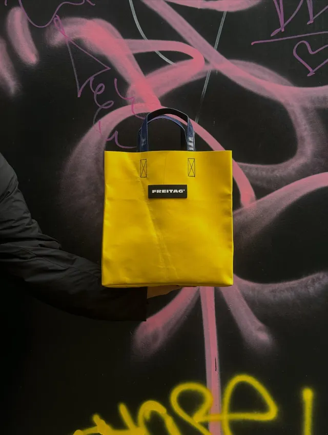 HELLO LITTLE ONE: F250 SONNY | FREITAG