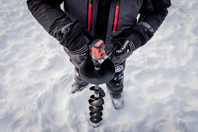 ワカサギ アイスドリル Strike Master Ice Augers Big Lake MN 