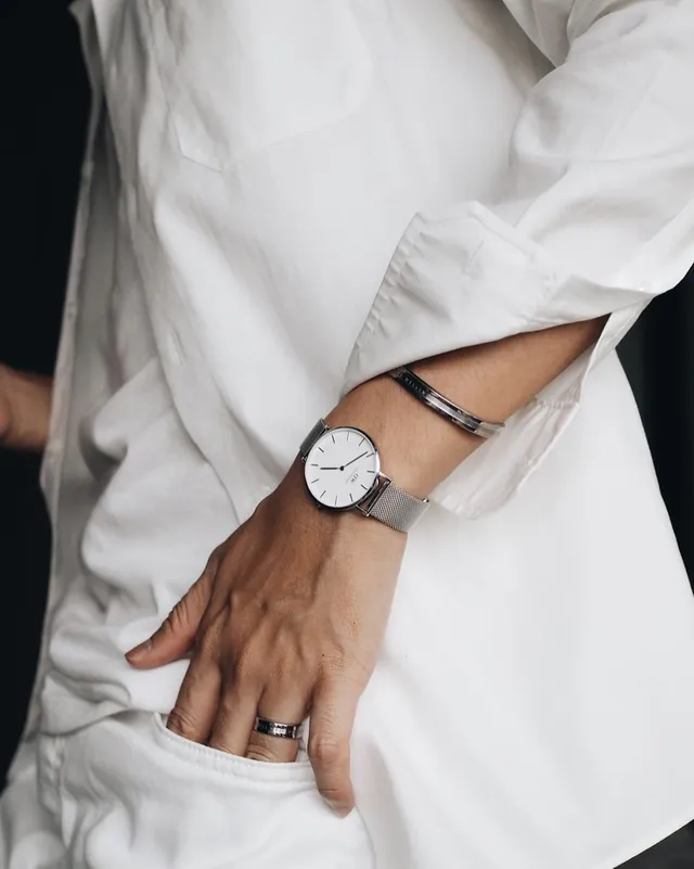 腕時計-Petite Sterling 32mm ホワイト DW